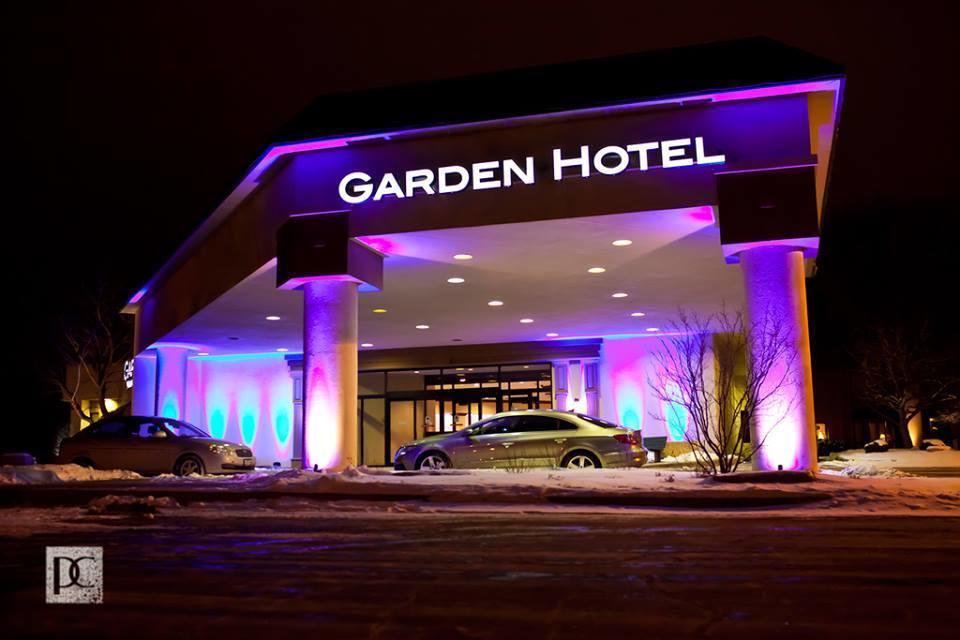 Garden Hotel And Conference Center South Beloit Экстерьер фото