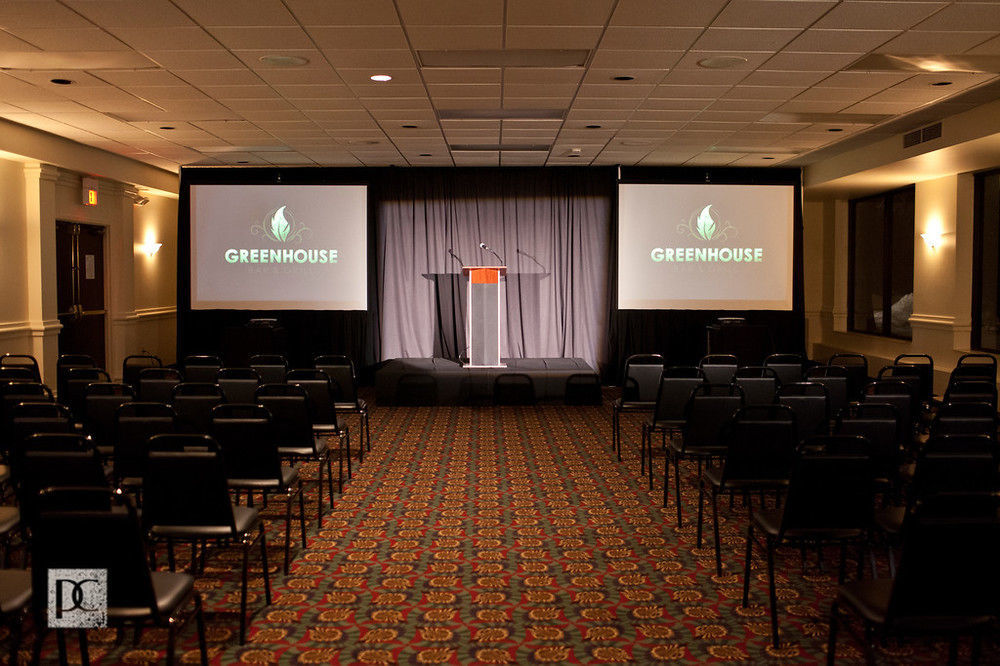 Garden Hotel And Conference Center South Beloit Экстерьер фото