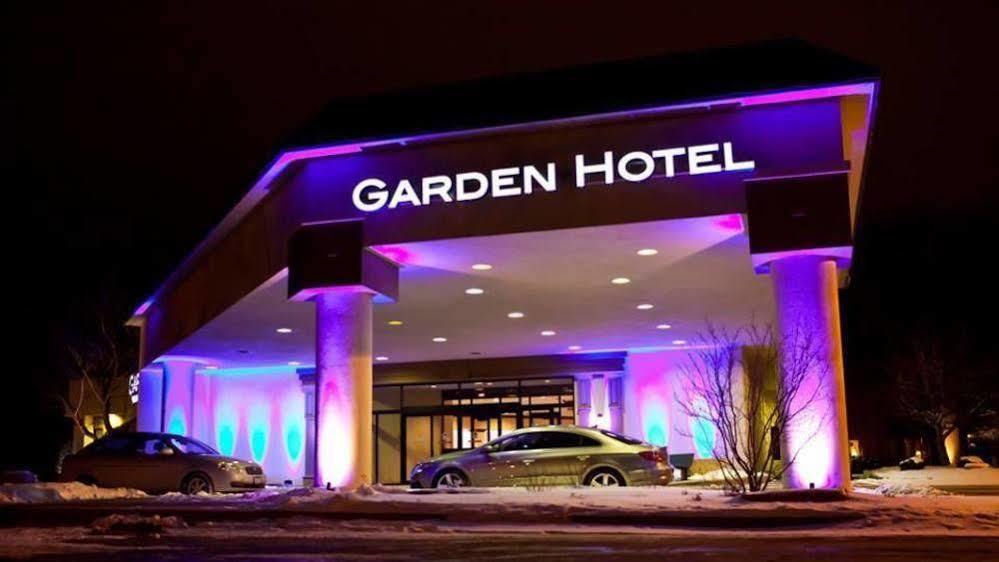 Garden Hotel And Conference Center South Beloit Экстерьер фото